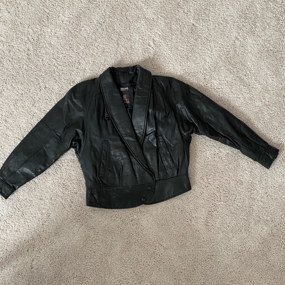 Byrnes and Baker Vintage Leather Jacket - Picture 5 of 14
